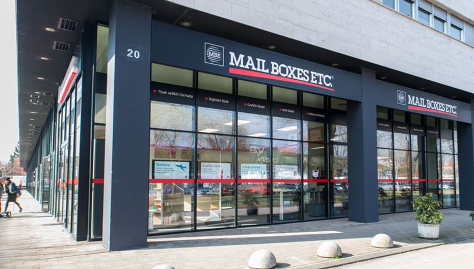 Mail Boxes Etc. : Une Histoire d'Inauguration et d'Innovation